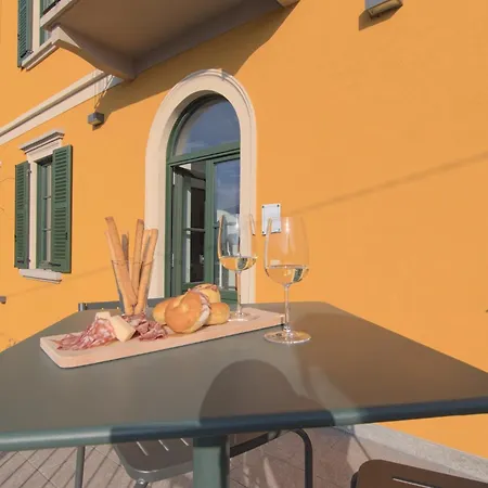 Ca Del Lasco - Parking Included, Near Varenna Διαμέρισμα *